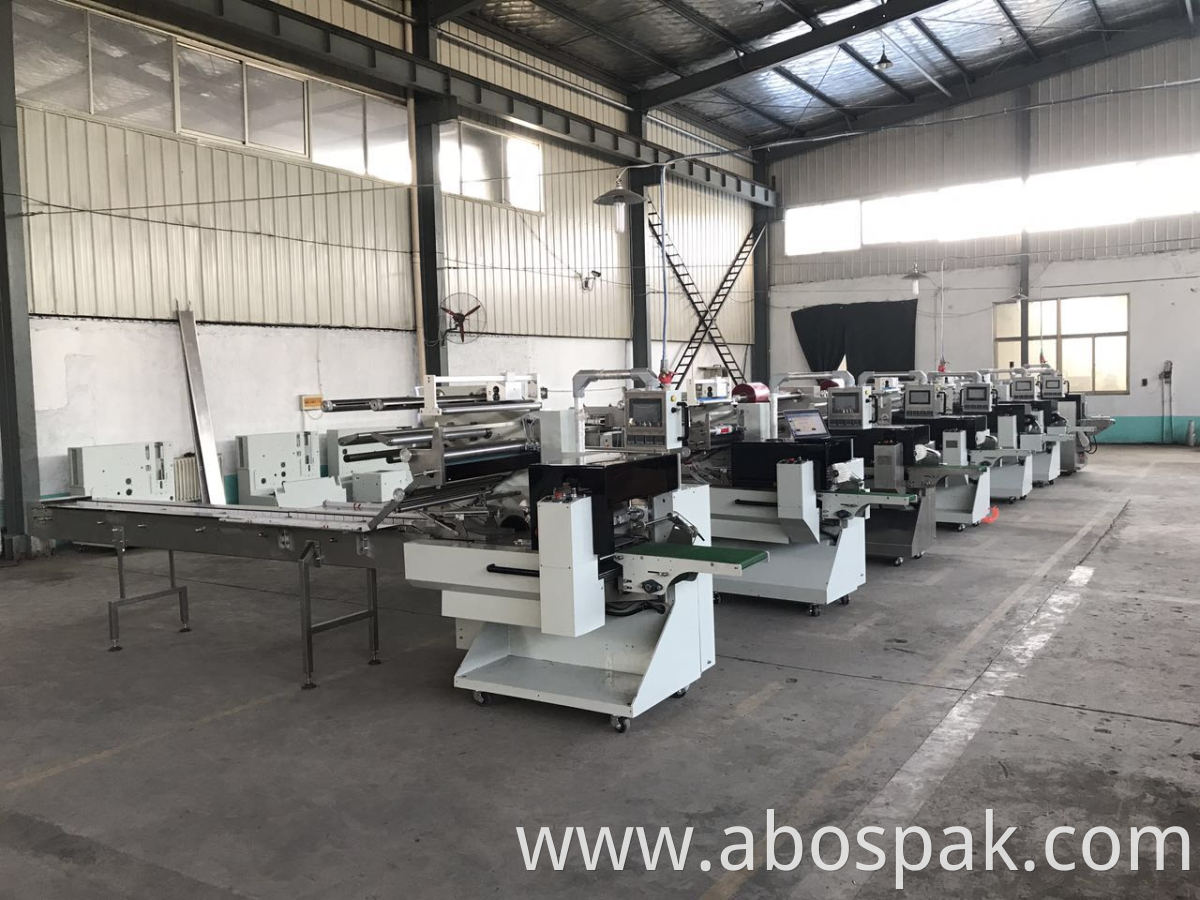 high speed biscuits automatic flow packing machine pillow packing machine